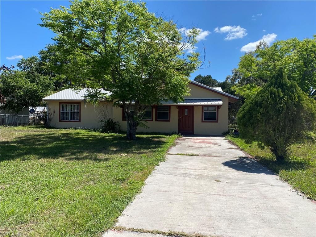 4014 N Edgewater Cir , Labelle, FL 33935 Photo