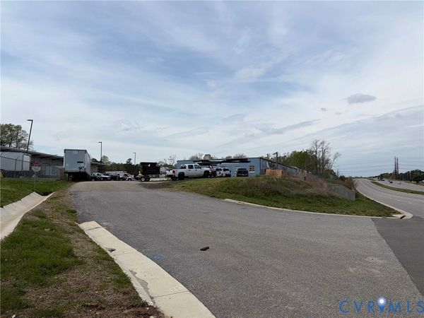 1601 W Hundred Road , Chesterfield, VA 23836