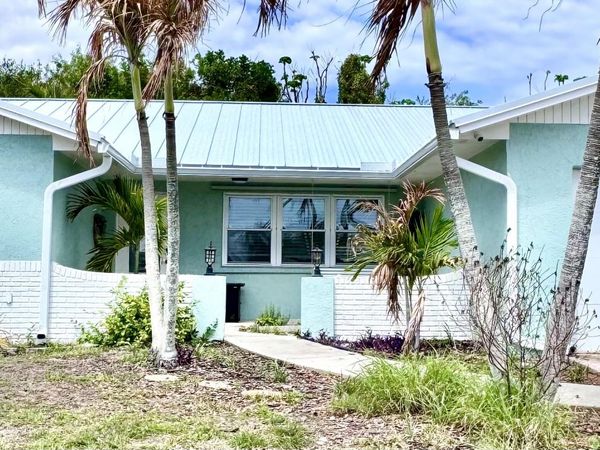 1703 NE 25th Terrace, Jensen Beach, FL 34957