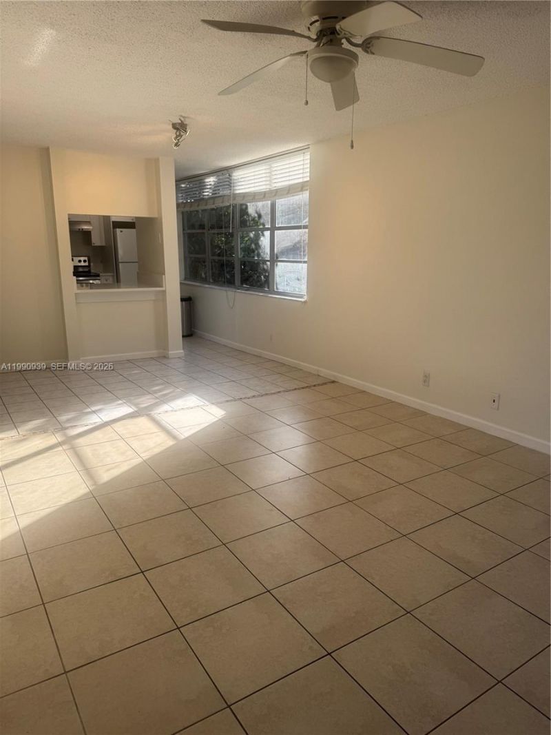 9450 Live Oak Pl, Unit 305, Davie, FL 33324 Photo