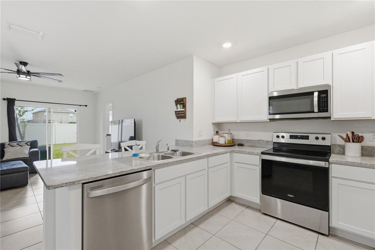 33922 Jasper Stone Drive, Wesley Chapel, FL 33543 Photo