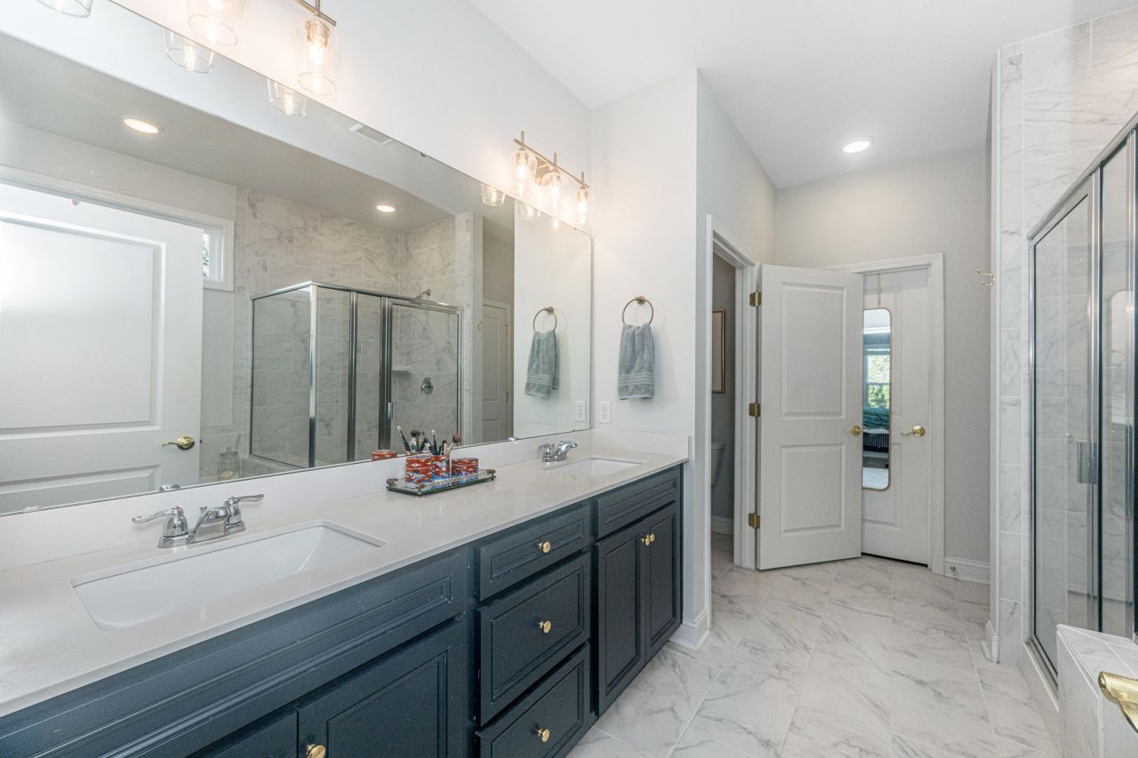 6228 Woodsedge Court Photo 19