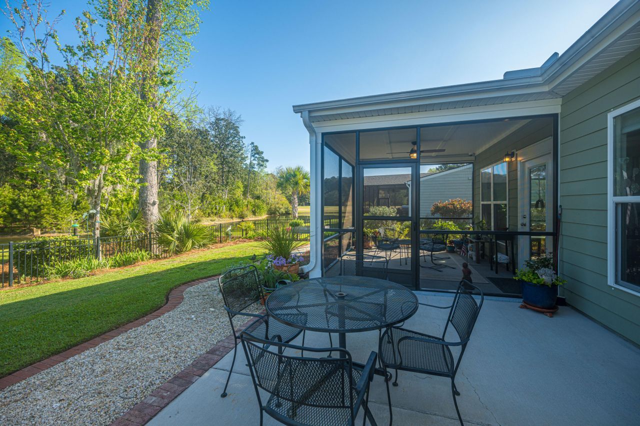 6228 Woodsedge Court Photo 39