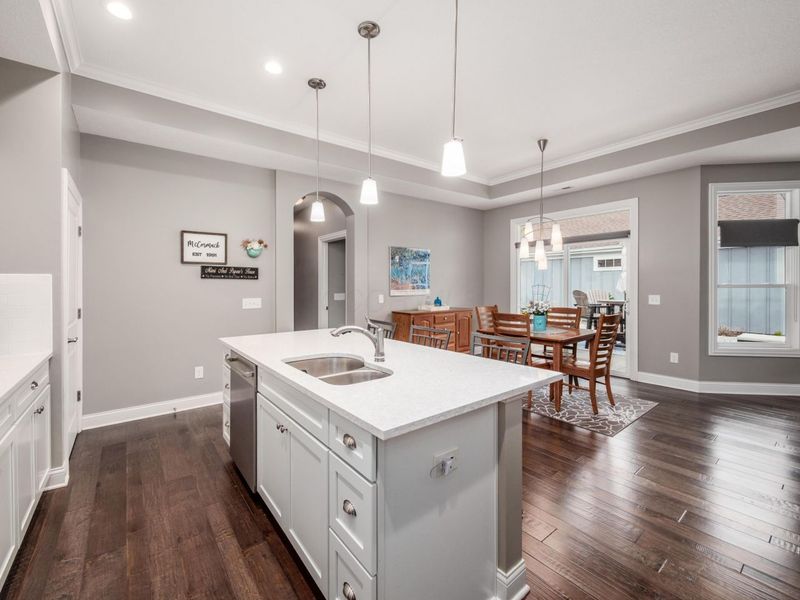 8015 Summitpoint Place , Lewis Center, OH 43035 Photo 18