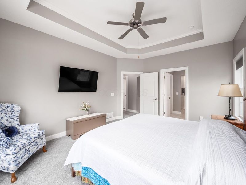 8015 Summitpoint Place , Lewis Center, OH 43035 Photo 23