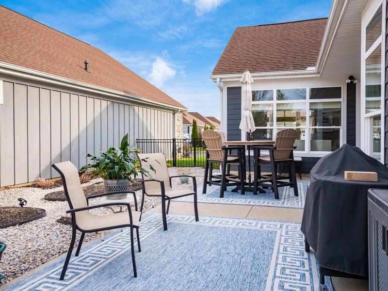 8015 Summitpoint Place , Lewis Center, OH 43035 Photo 34