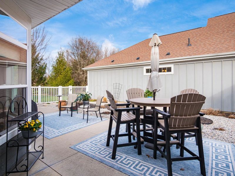 8015 Summitpoint Place , Lewis Center, OH 43035 Photo 36