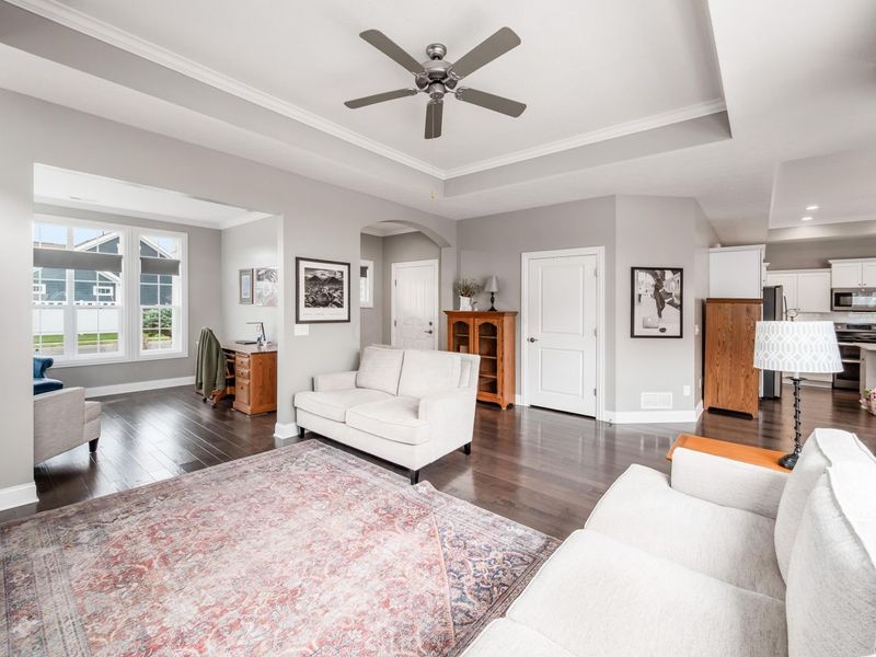 8015 Summitpoint Place , Lewis Center, OH 43035 Photo 9