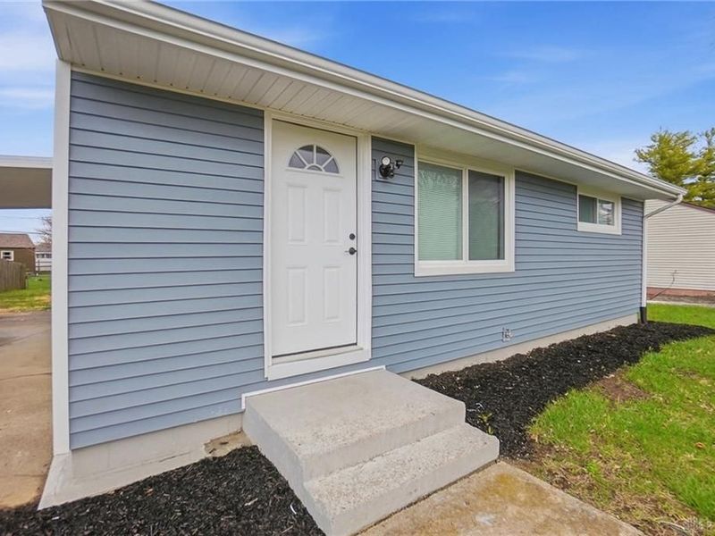 239 Travis Drive, Riverside, OH 45431 Photo 3