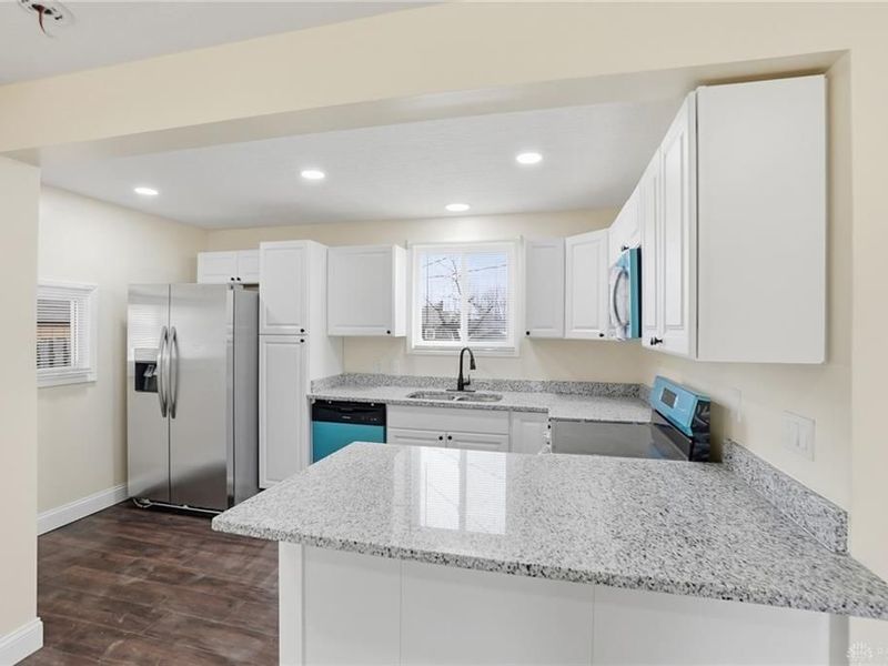 239 Travis Drive, Riverside, OH 45431 Photo 8