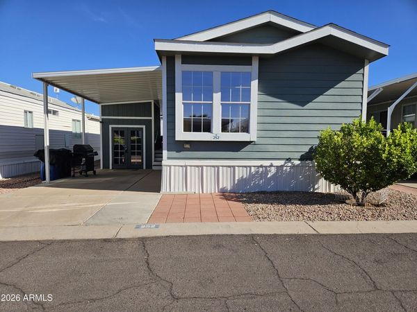 8700 E University Drive, Unit 252, Mesa, AZ 85207