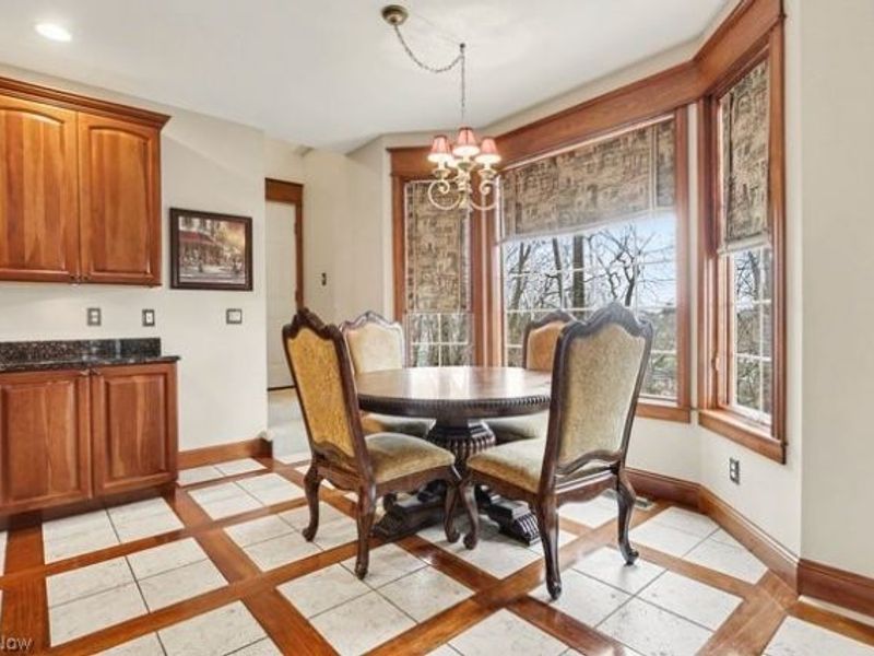 1917 Nichole Circle, Lancaster, OH 43130 Photo 11