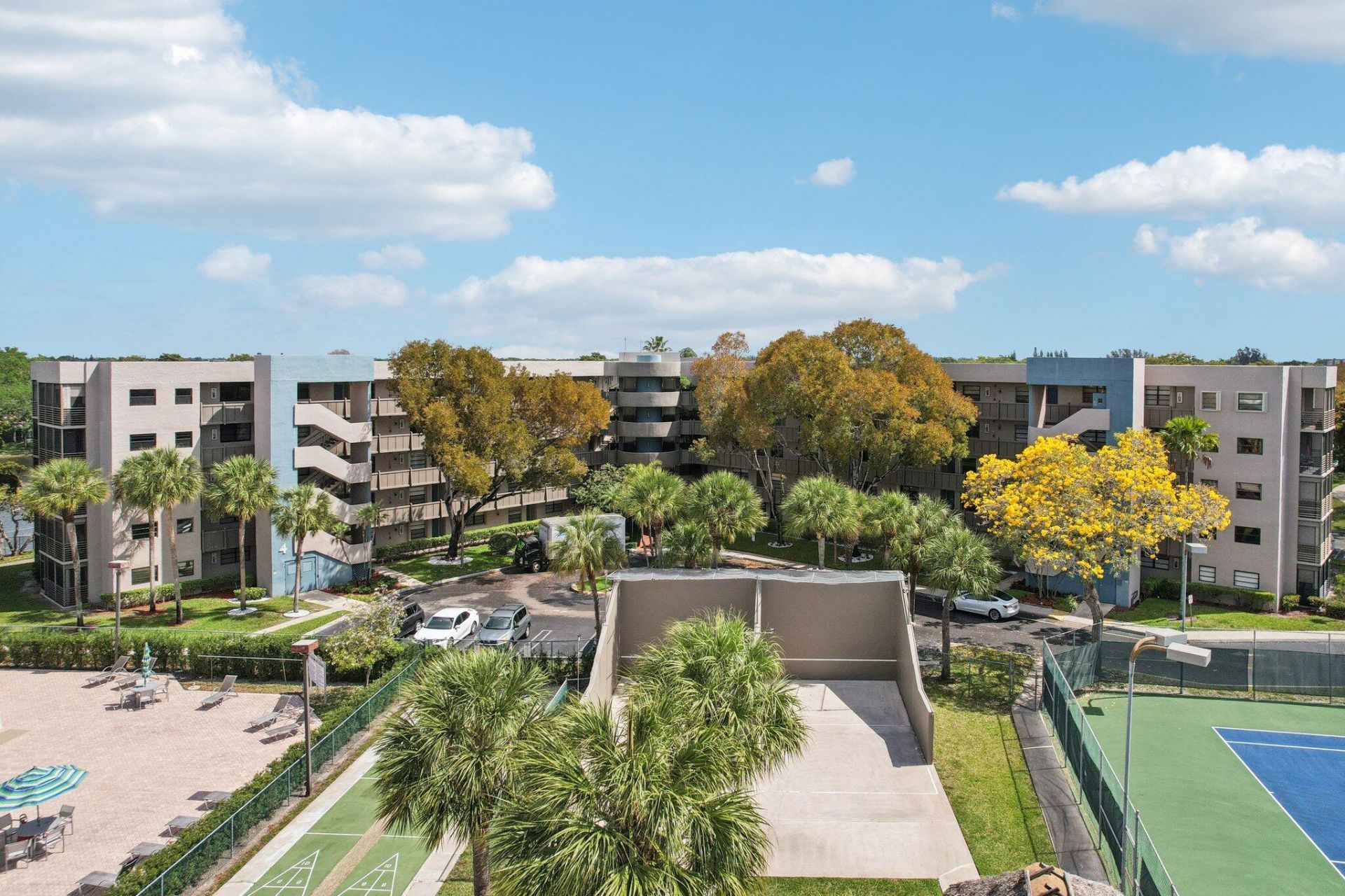 1101 Colony Point Circle, Unit 404, Pembroke Pines, FL 33026 Photo