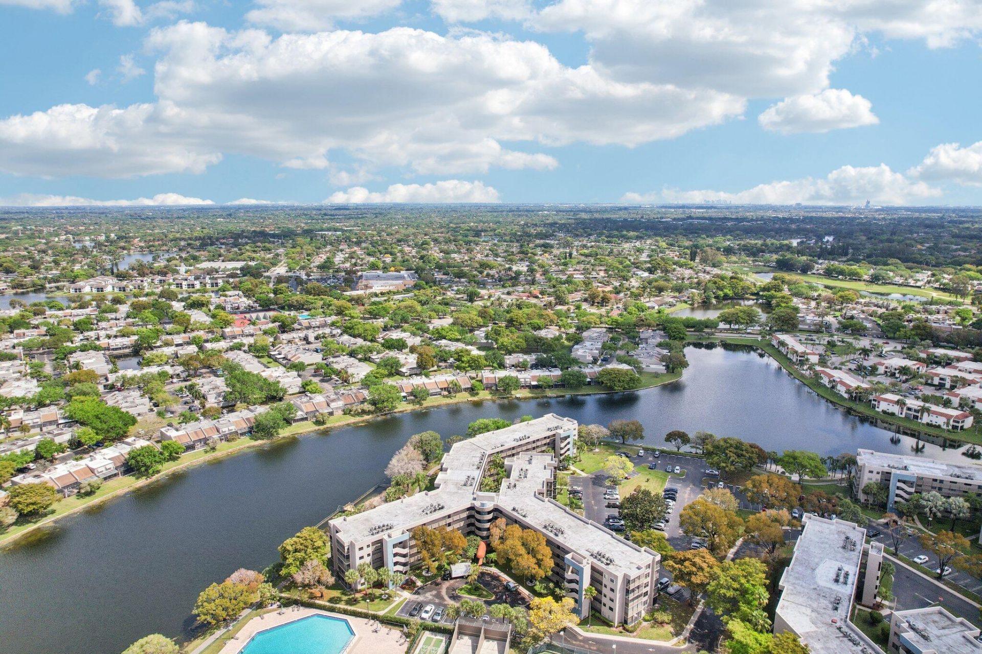 1101 Colony Point Circle, Unit 404, Pembroke Pines, FL 33026 Photo