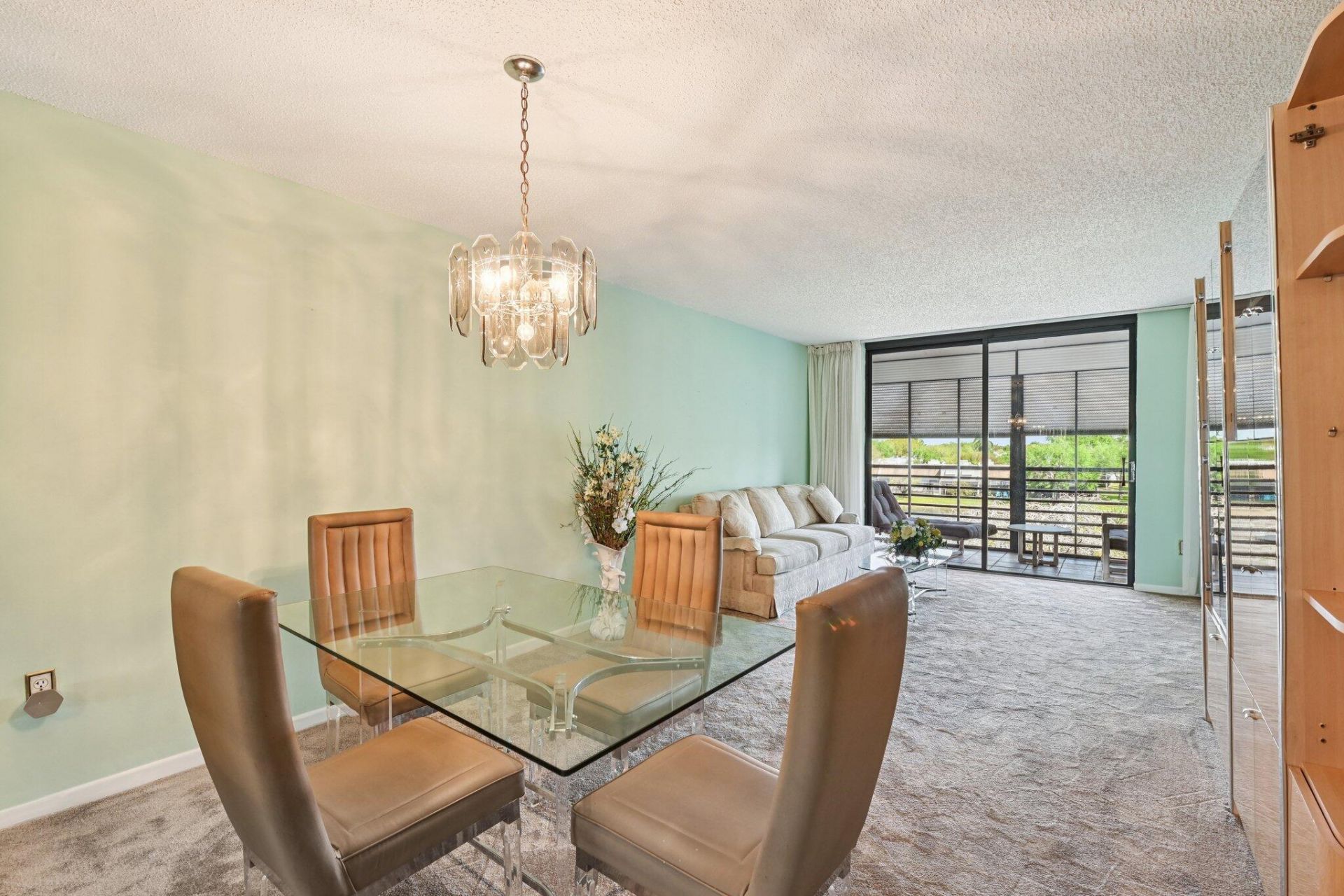 1101 Colony Point Circle, Unit 404, Pembroke Pines, FL 33026 Photo