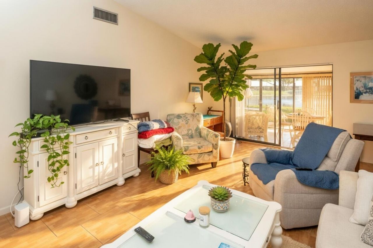 1017 Green Pine Boulevard, Unit C, West Palm Beach, FL 33409 Photo