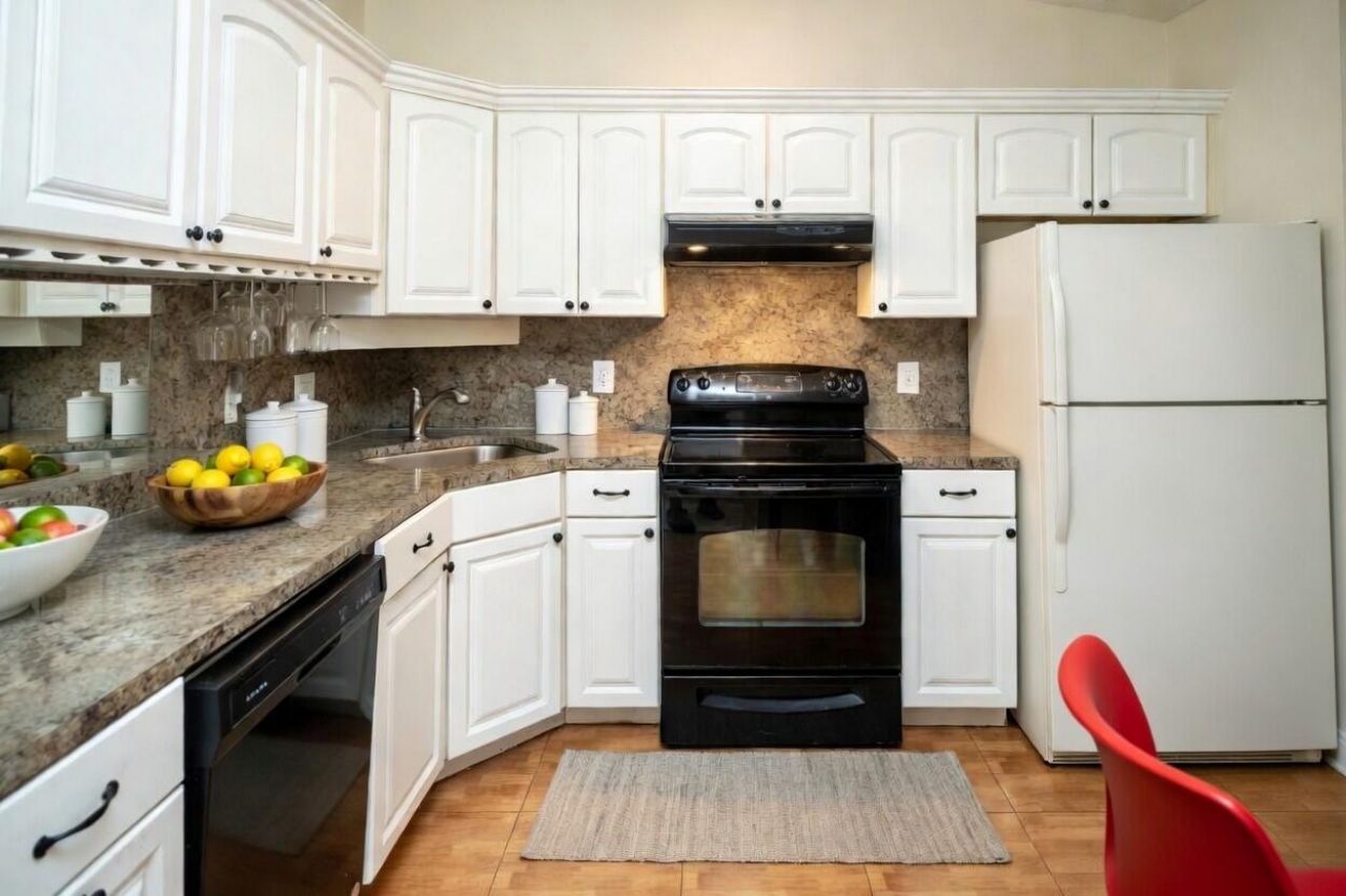 1017 Green Pine Boulevard, Unit C, West Palm Beach, FL 33409 Photo