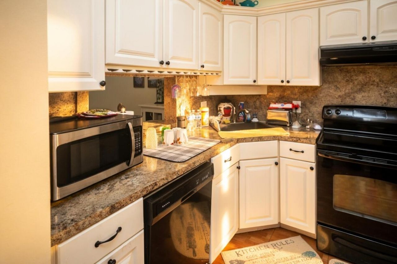 1017 Green Pine Boulevard, Unit C, West Palm Beach, FL 33409 Photo