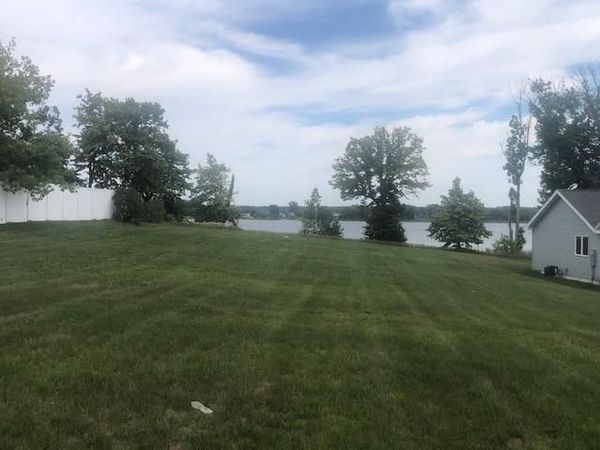 20709 County Highway 21 , Detroit Lakes, MN 56501