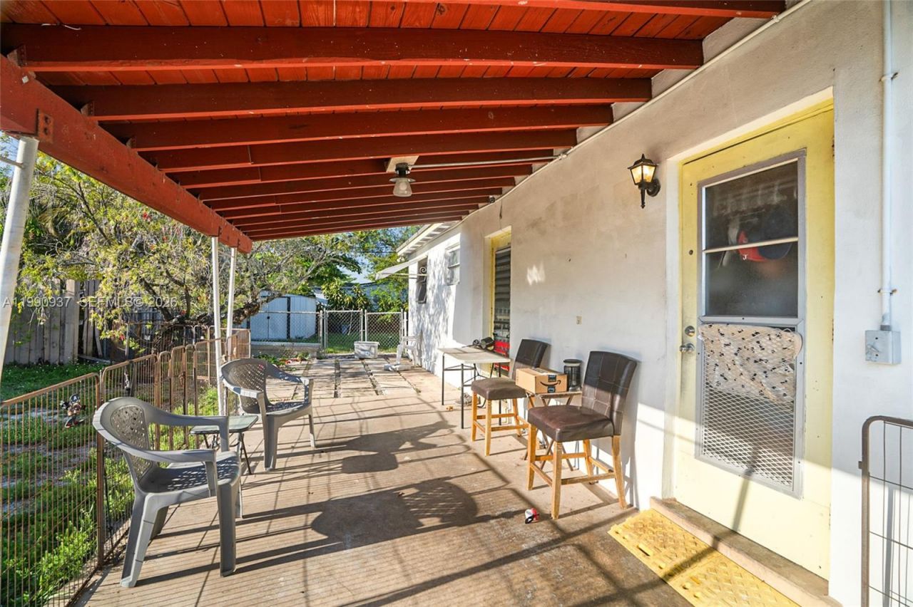 6115 SW 2nd St , Margate, FL 33068 Photo