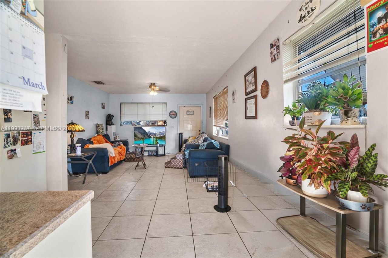 6115 SW 2nd St , Margate, FL 33068 Photo