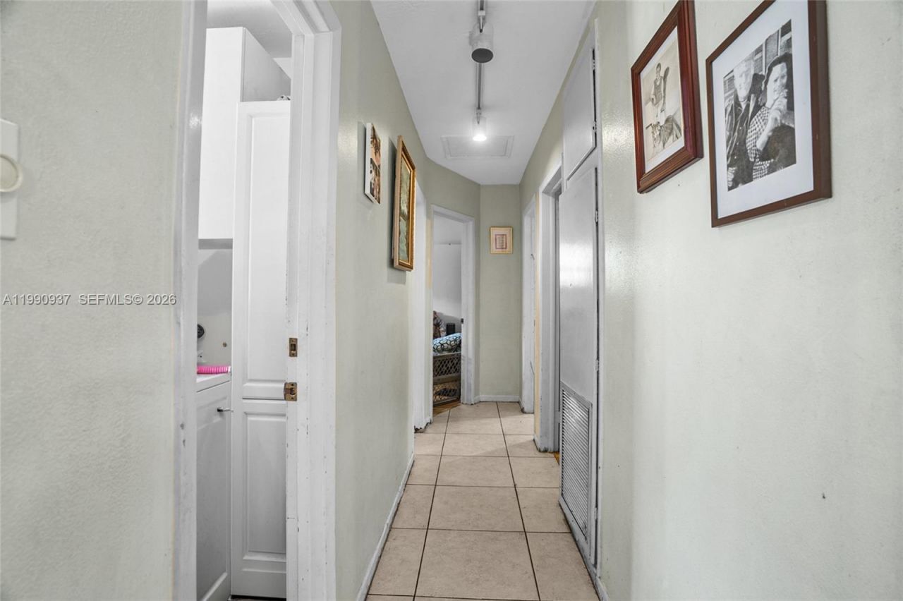 6115 SW 2nd St , Margate, FL 33068 Photo