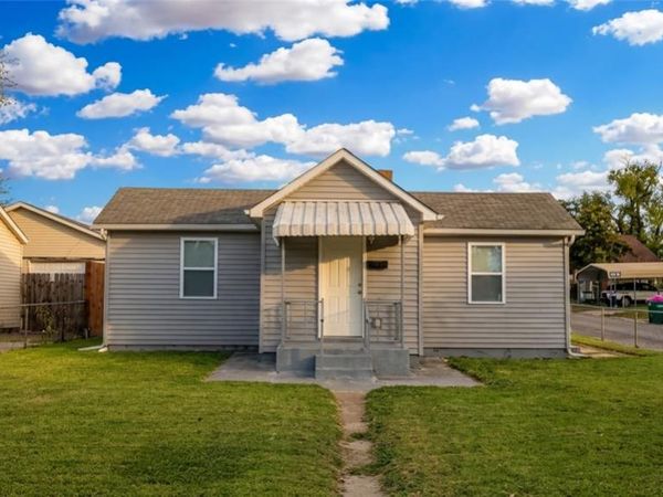 2000 Meridian Avenue , Granite City, IL 62040