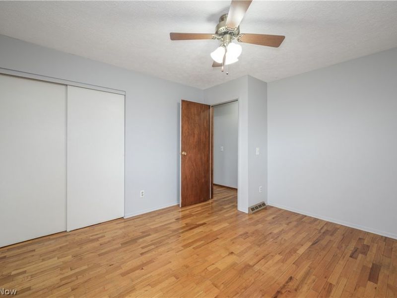 6860 Beridge Street, Louisville, OH 44641 Photo 18