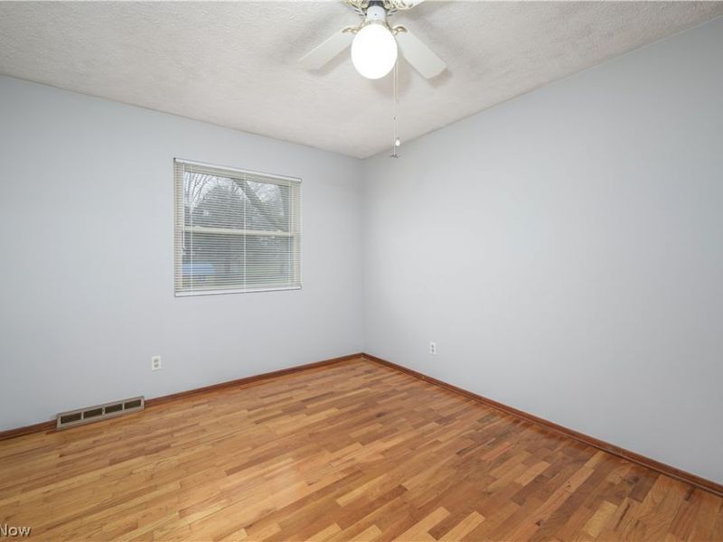 6860 Beridge Street, Louisville, OH 44641 Photo 21