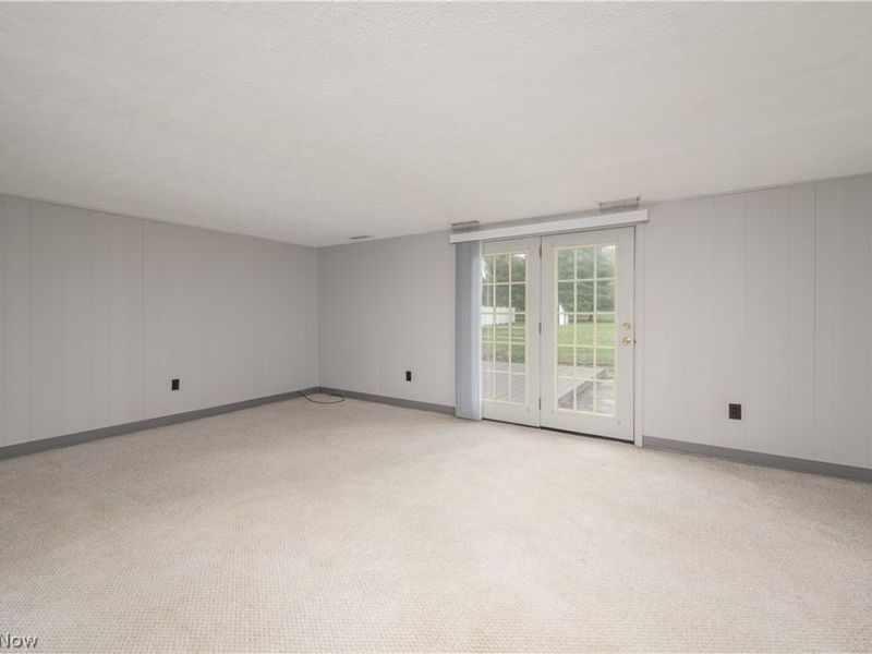 6860 Beridge Street, Louisville, OH 44641 Photo 25