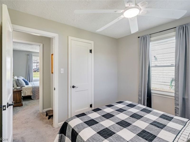 616 Poland Avenue, Struthers, OH 44471 Photo 22