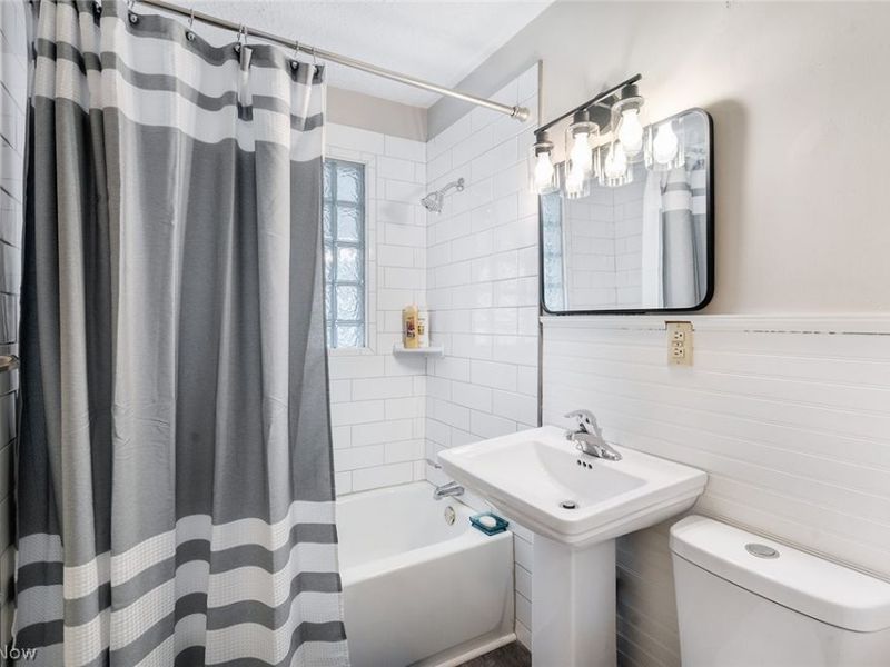 616 Poland Avenue, Struthers, OH 44471 Photo 24