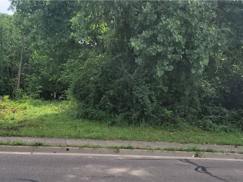 849 East Avenue, Akron, OH 44307 Photo 1