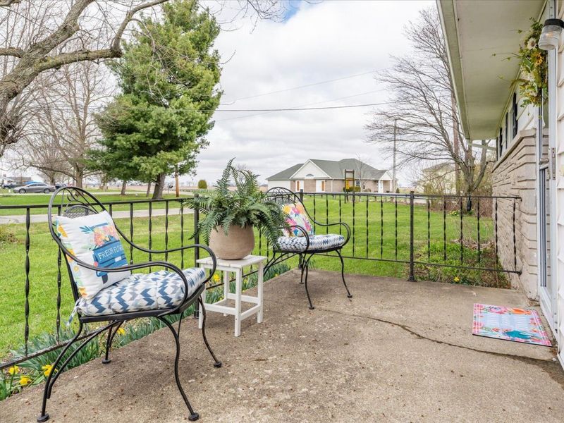 392 Hickory Lane , Washington Court House, OH 43160 Photo 3