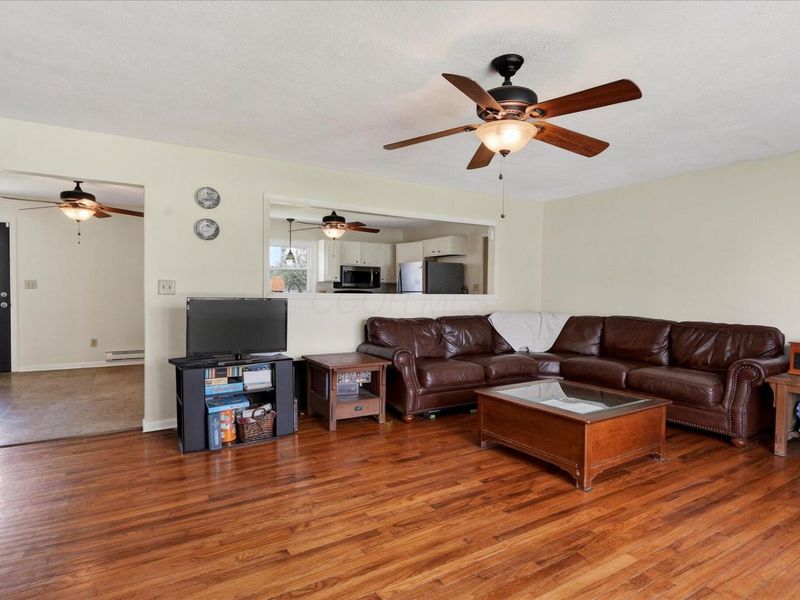 392 Hickory Lane , Washington Court House, OH 43160 Photo 6