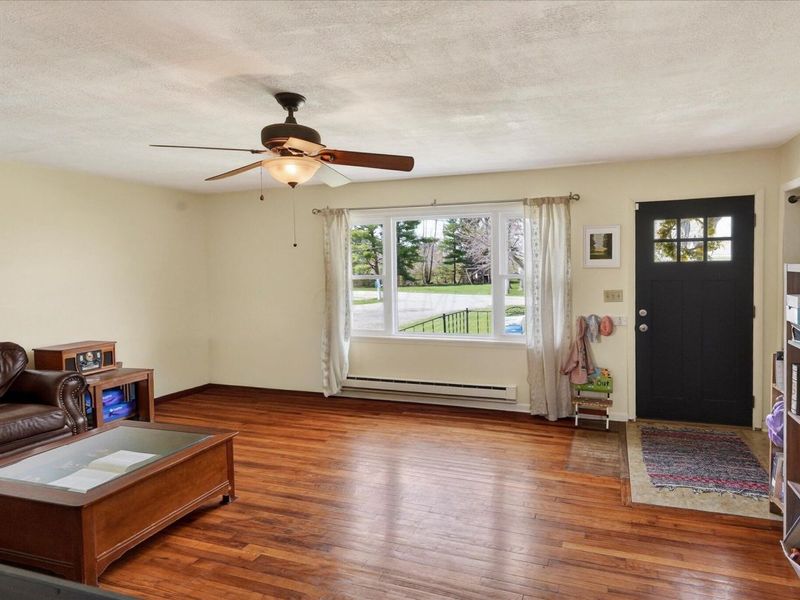 392 Hickory Lane , Washington Court House, OH 43160 Photo 7