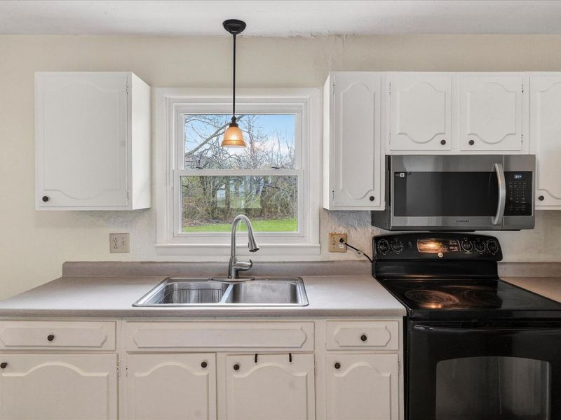 392 Hickory Lane , Washington Court House, OH 43160 Photo 9