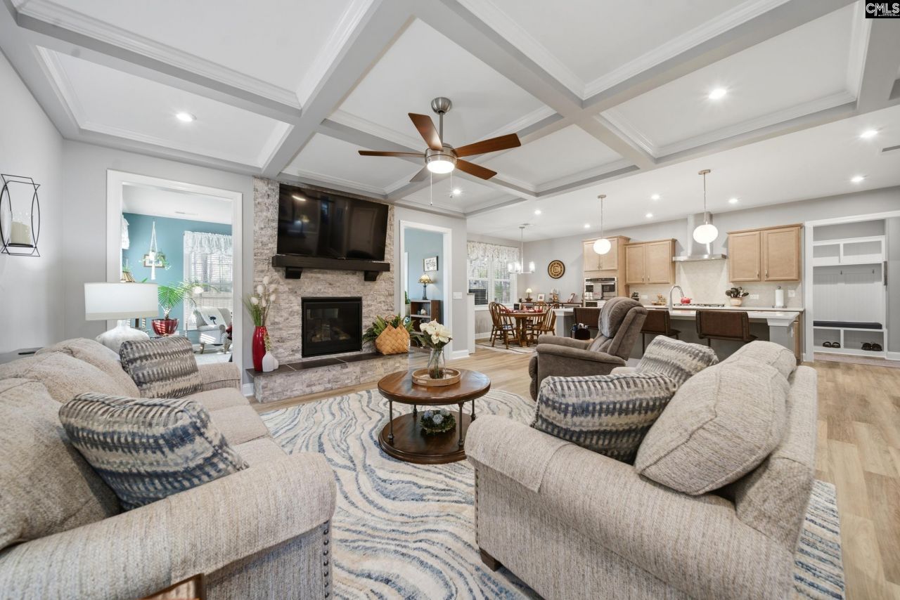 749 Scarlet Oak Road Photo 10