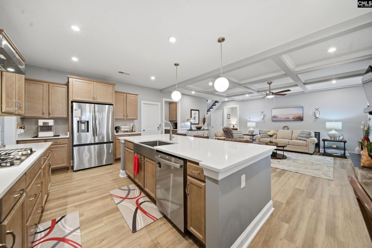 749 Scarlet Oak Road Photo 15