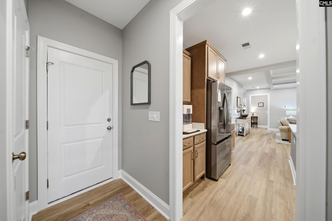 749 Scarlet Oak Road Photo 18