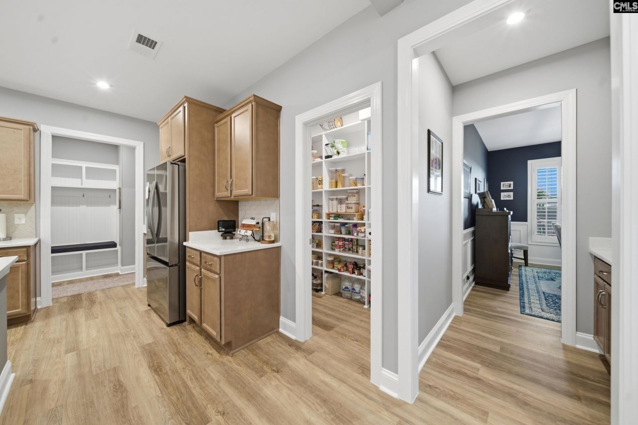 749 Scarlet Oak Road Photo 20