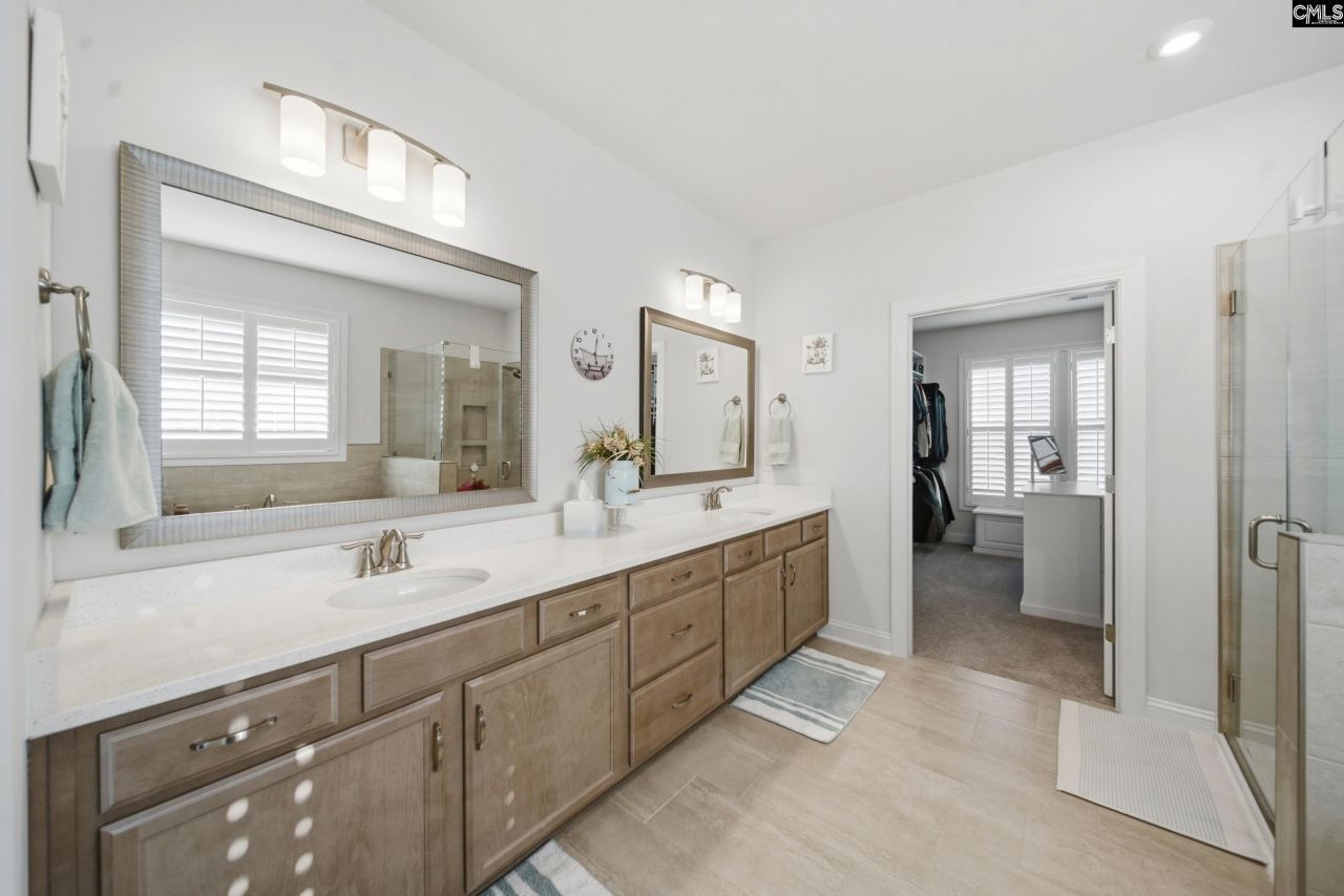 749 Scarlet Oak Road Photo 29