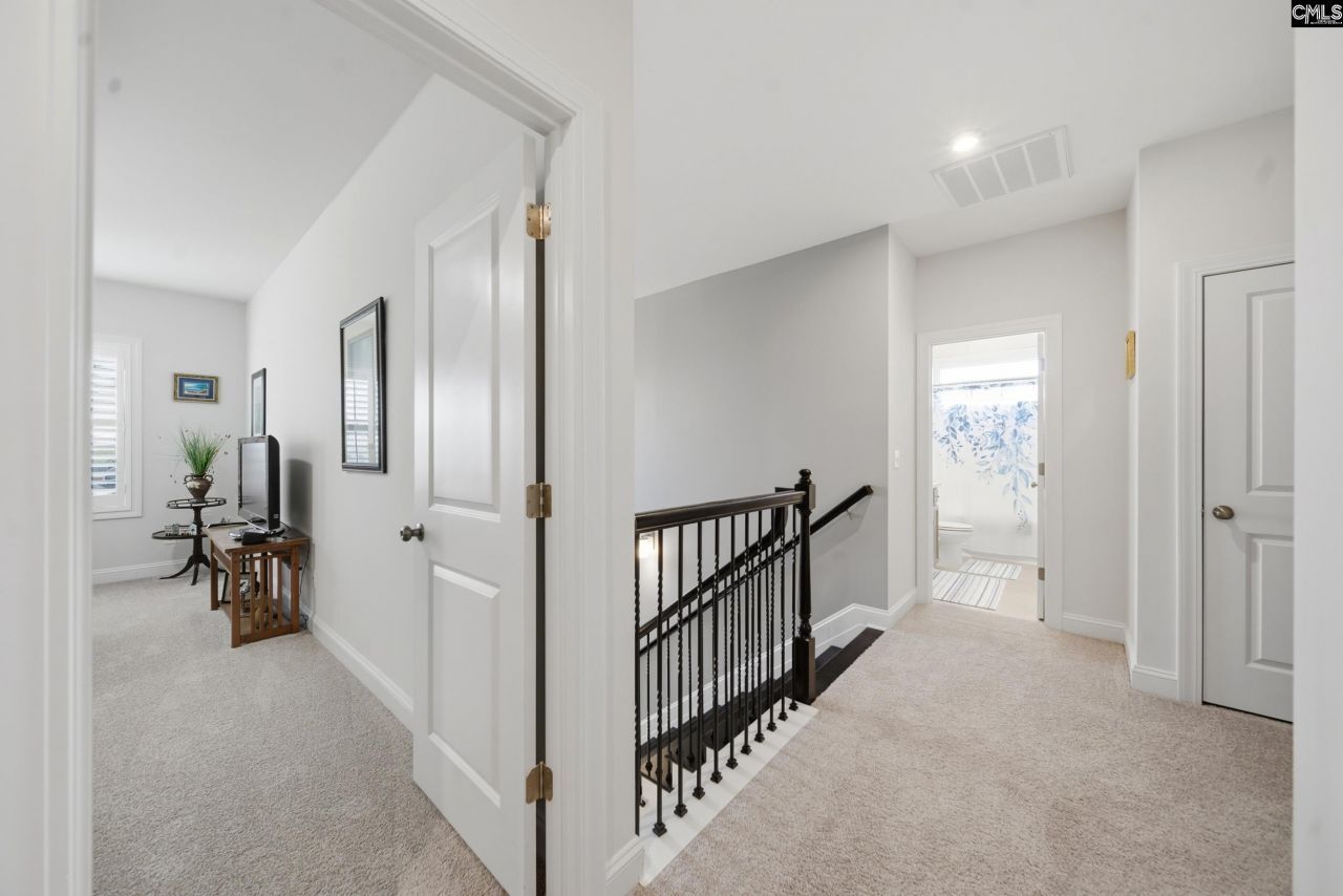 749 Scarlet Oak Road Photo 33