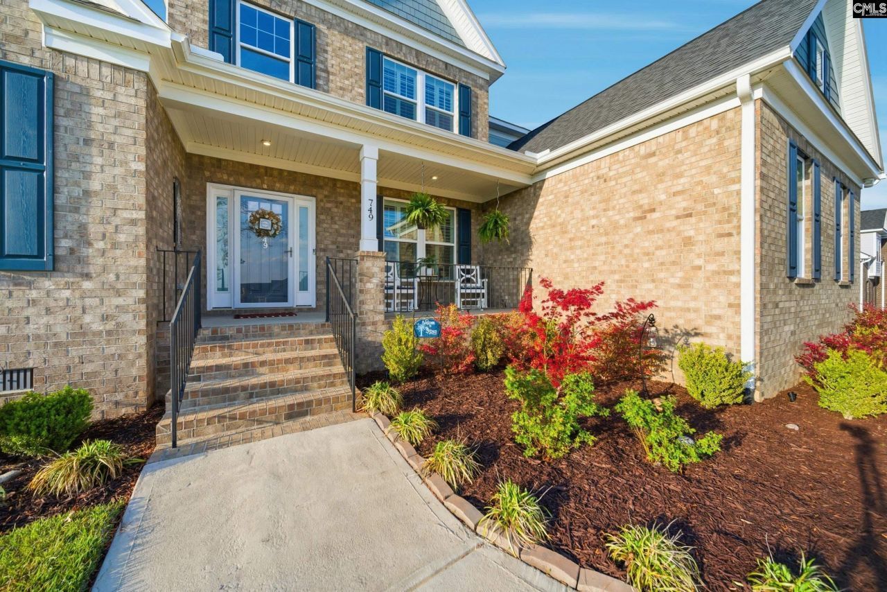 749 Scarlet Oak Road Photo 4