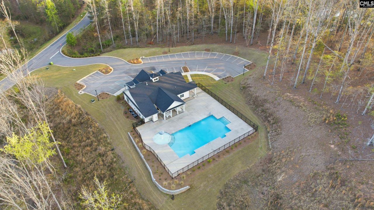 749 Scarlet Oak Road Photo 52