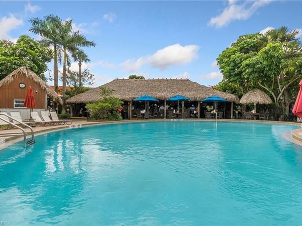 2555 Tamiami TRL N, Unit 102, NAPLES, FL 34103