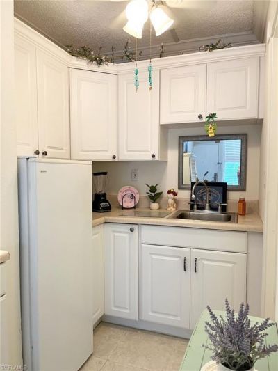 2555 Tamiami Trl N, Unit 102, Naples, FL 34103 Photo