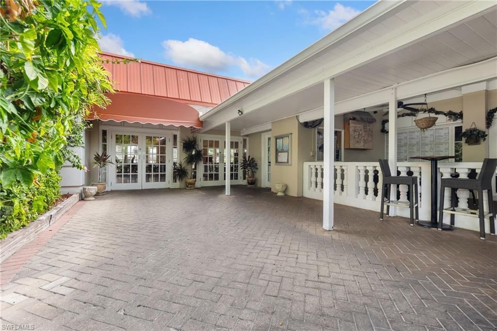 2555 Tamiami Trl N, Unit 102, Naples, FL 34103 Photo