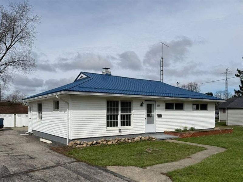 359 Denman Avenue, Cortland, OH 44410 Photo 1