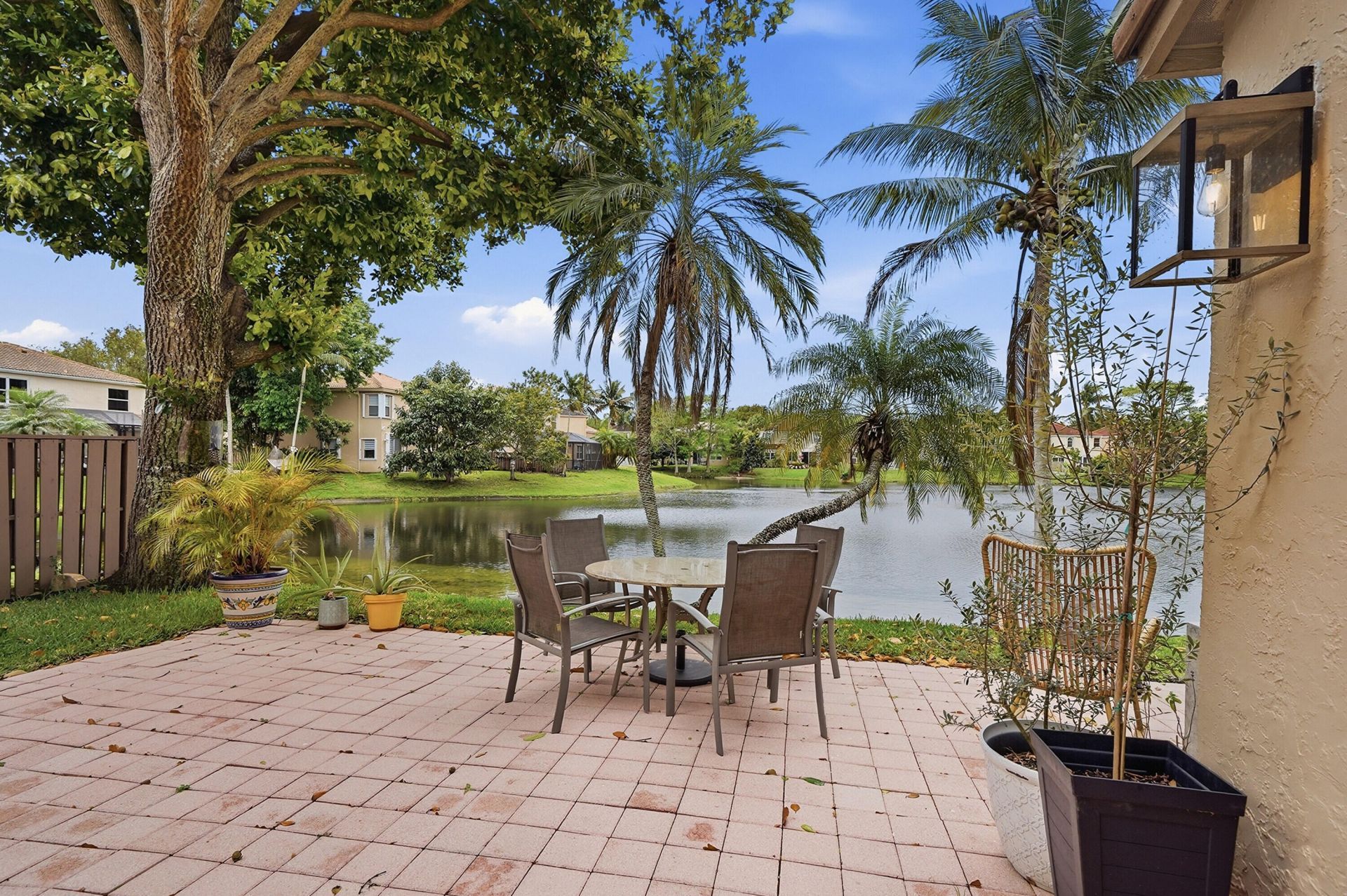 10690 NW 12th Drive, Plantation, FL 33322 Photo
